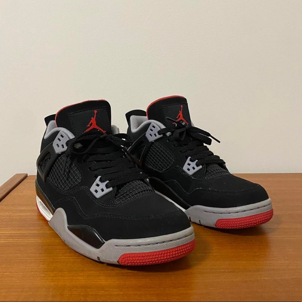 2019 Air Jordan Retro Bred 4 “Black Cement 4” 
Size 7Y/8.5W 

Comes with box :)